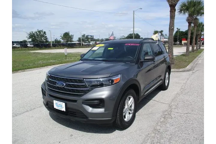 $27995 : Ford Explorer 2022 AWD XLT 4 image 3