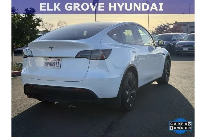 $32569 : Tesla Model Y 2024 Long Rang image 7