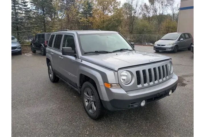 $7412 : Jeep Patriot 2015 4x4 Latitu image 3