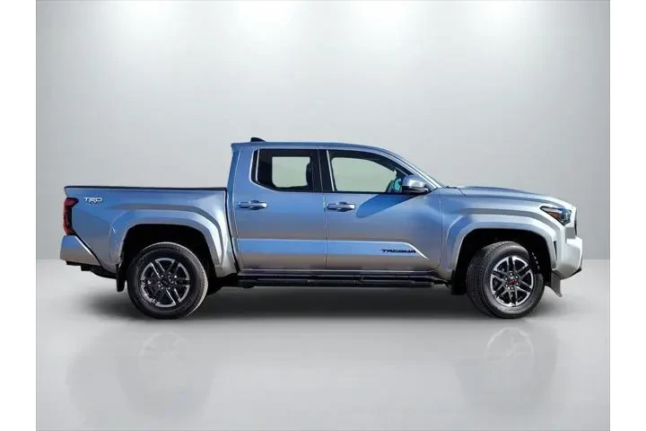 $37438 : Toyota Tacoma 2024 4x2 TRD S image 3