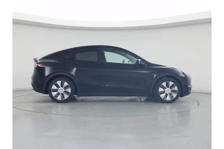$37998 : Tesla Model Y 2024 AWD Long image 7
