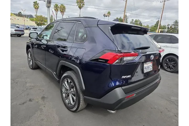 $36950 : Toyota RAV4 Hybrid 2024 AWD image 10