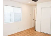$1700 : 2Los apartamentos son de una y thumbnail
