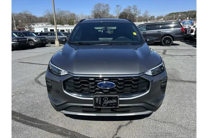 $28997 : Ford Escape 2025 ST-Line 4dr image 2