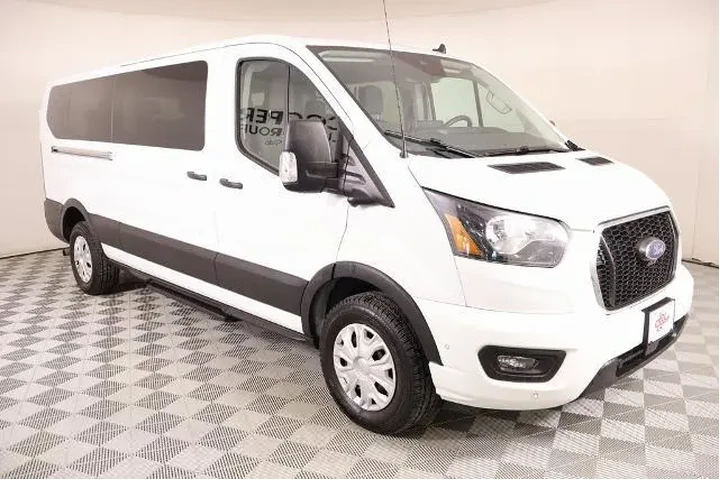 $32117 : Ford Transit 2023 350 XL 3dr image 1