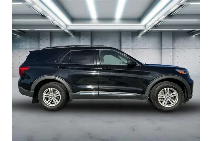 $25895 : Ford Explorer 2021 AWD XLT 4 image 6