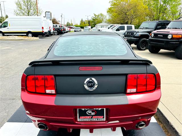 $11391 : 2006 Mustang 2dr Cpe GT Premi image 10