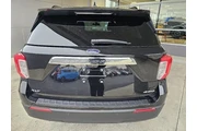 $27990 : Ford Explorer 2022 AWD XLT 4 thumbnail