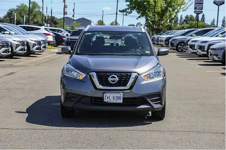 $9991 : Nissan Kicks 2019 SV 4dr Cro image 7