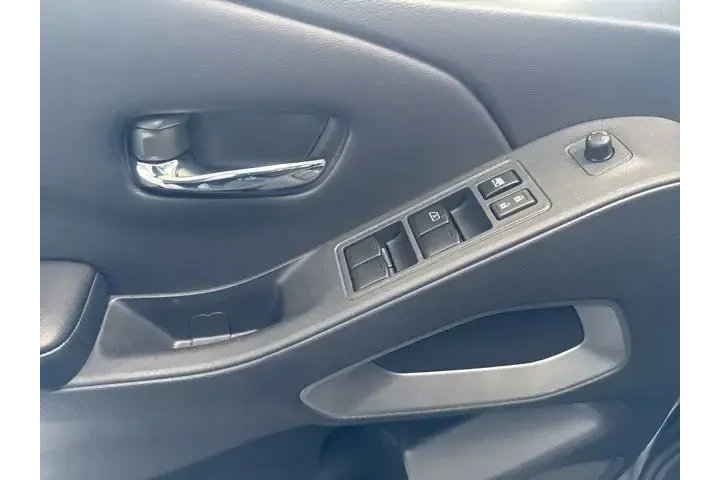 $31489 : Nissan Frontier 2025 4x2 PRO image 9