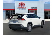 $27888 : Toyota RAV4 2024 AWD XLE 4dr thumbnail