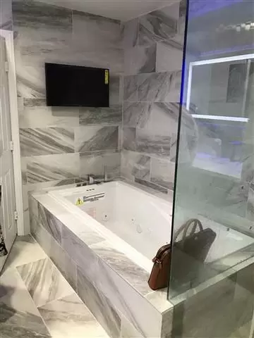 JC Kitchen & Bath image 9