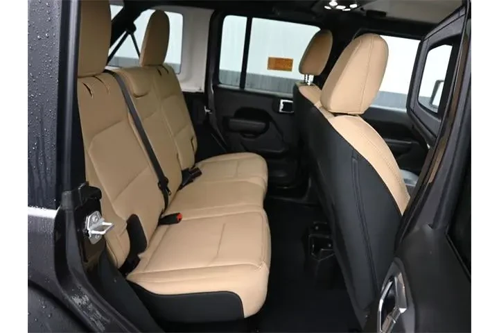 $29157 : Jeep Wrangler Unlimited 2022 image 7