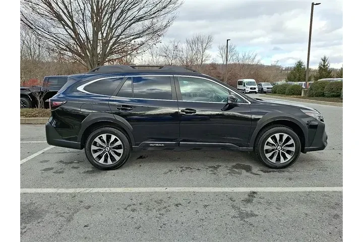 $28595 : Subaru Outback 2024 AWD Limi image 7