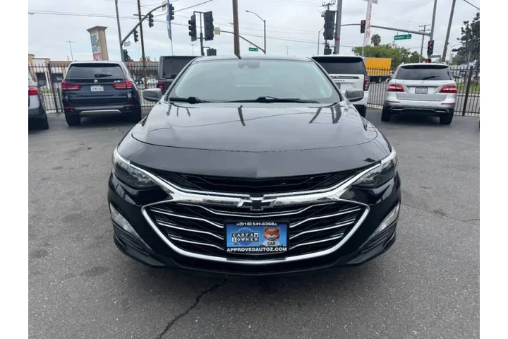 $12998 : 2019 Malibu LT image 4