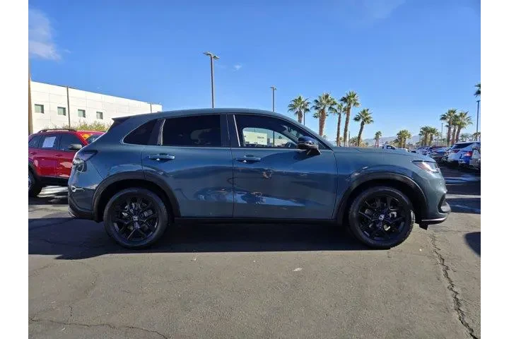 $25991 : Honda HR-V 2023 AWD Sport 4d image 7