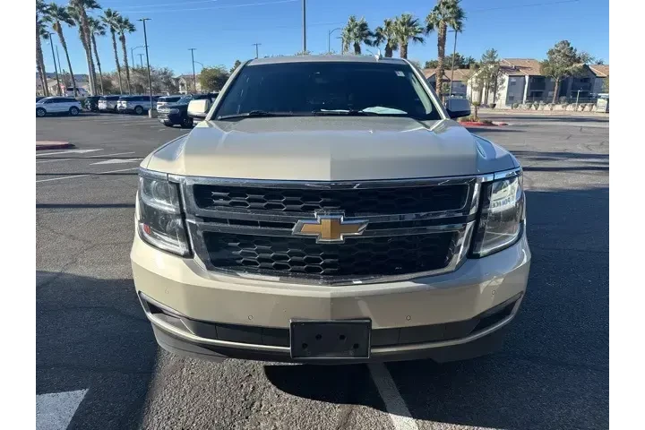 $14937 : Chevrolet Suburban 2016 4x4 image 2