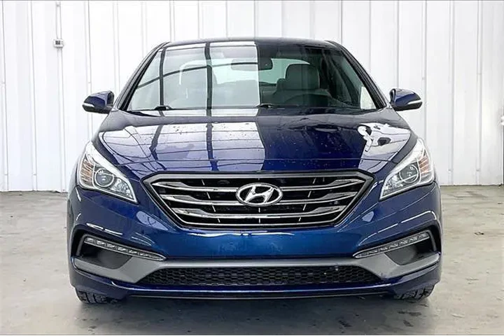 $8490 : Hyundai SONATA 2015 Sport 4d image 3