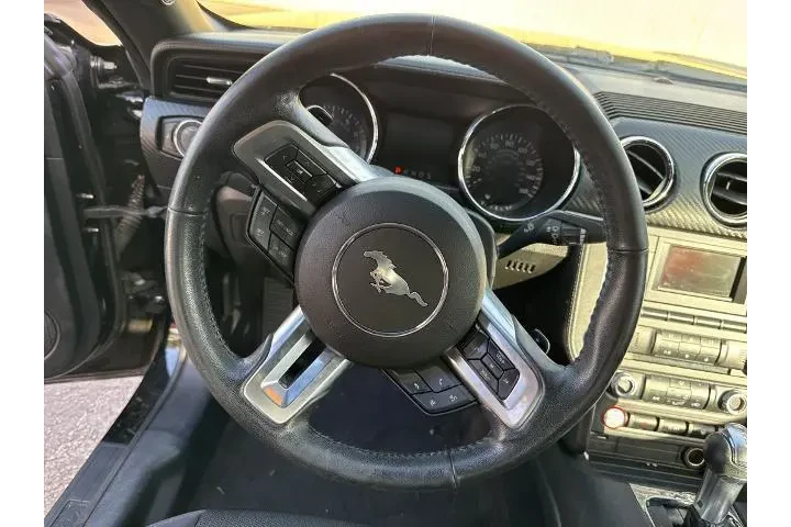 $15000 : Ford Mustang 2017 V6 2dr Fas image 7