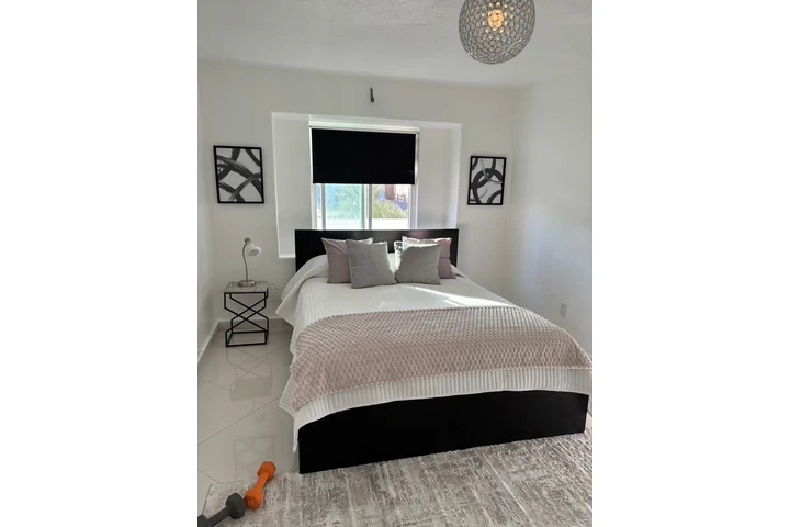 $800 : Rento cuarto image 2