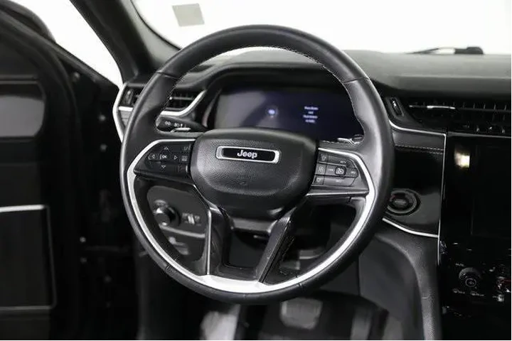 $28495 : Jeep Grand Cherokee 2022 4x4 image 3