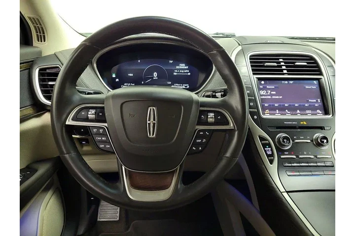 $20998 : Lincoln Nautilus 2019 Select image 10