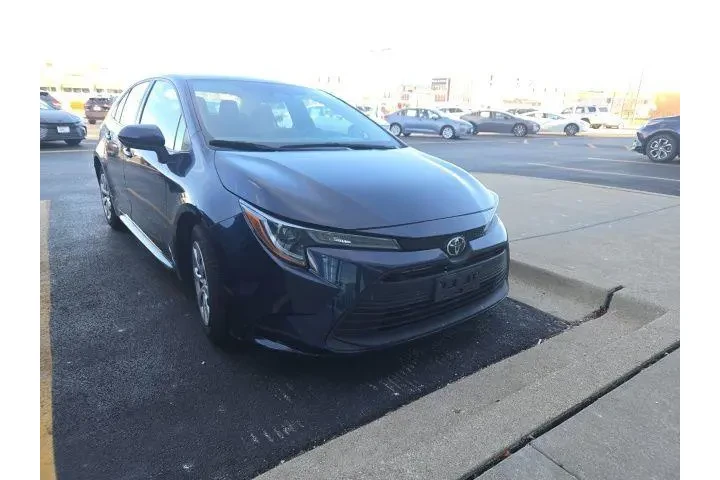 $18991 : Toyota Corolla 2023 LE 4dr S image 1