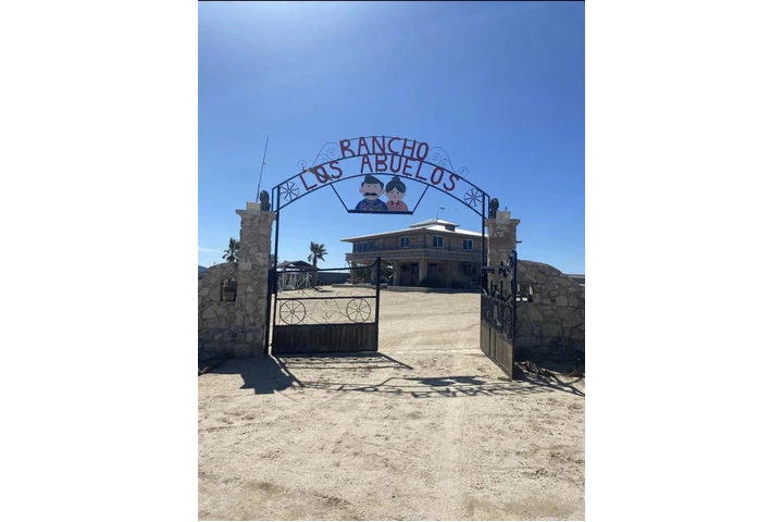 $360000 : Rancho en venta, en Tecate BC image 4