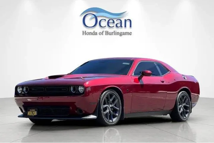 $31991 : Dodge Challenger 2023 GT 2dr image 8