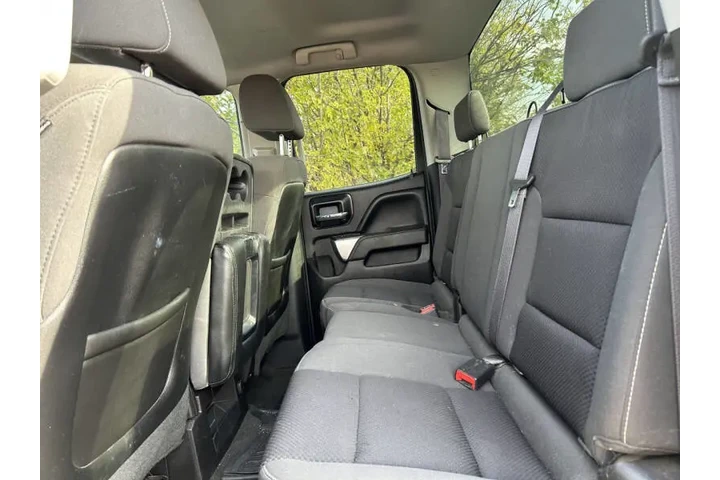 $21995 : 2015 Silverado 2500HD image 6