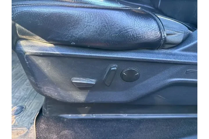 $30537 : Ford F-150 2022 4x4 XLT 4dr image 7