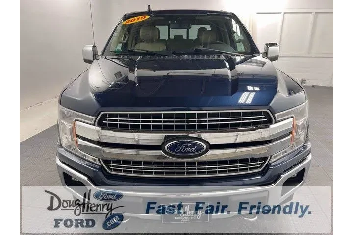 $30795 : Ford F-150 2019 4x4 Lariat 4 image 2