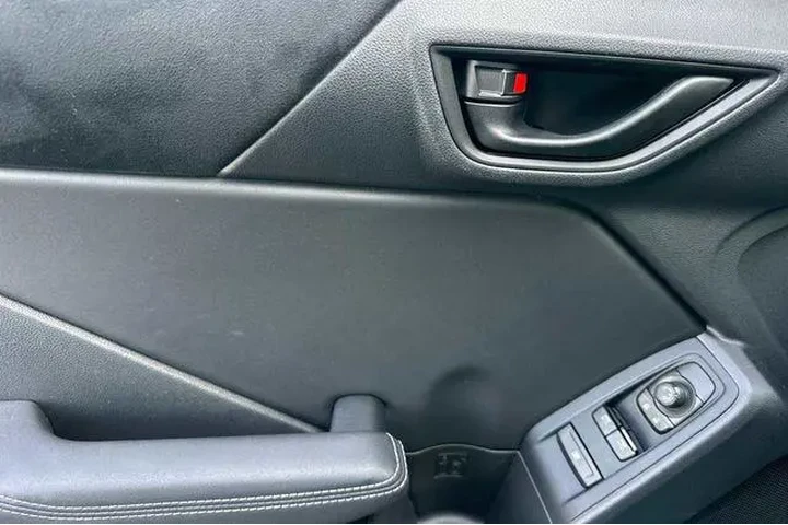 $32999 : Toyota GR86 2025 Premium 2dr image 10