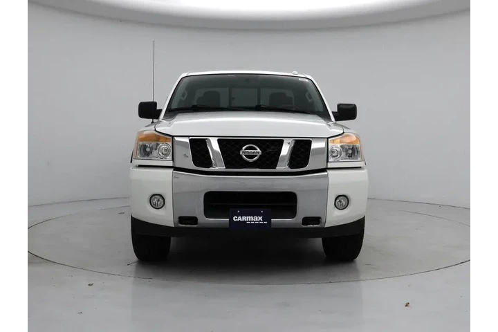 $25998 : Nissan Titan 2015 4x4 SV 4dr image 5