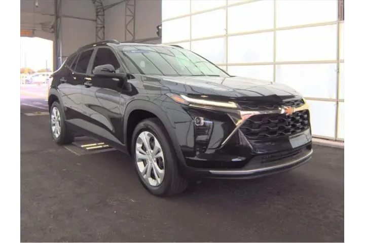 $21493 : Chevrolet Trax 2025 LT 4dr C image 4