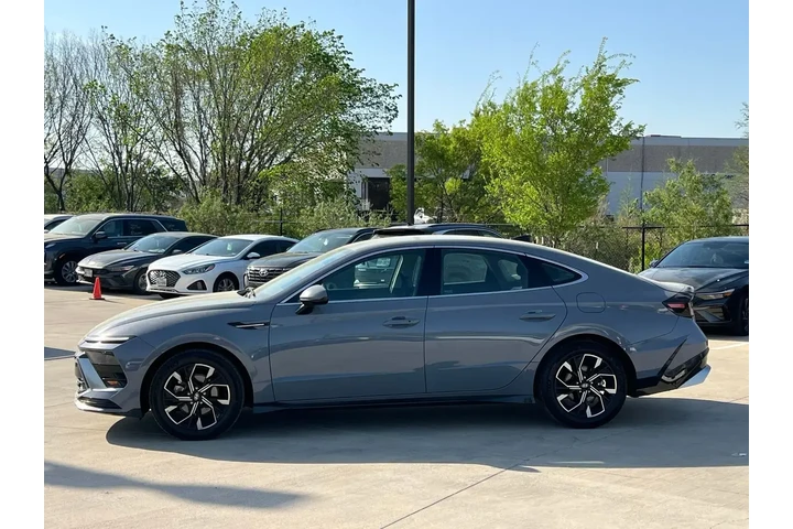 $22759 : Hyundai SONATA 2025 SEL 4dr image 7