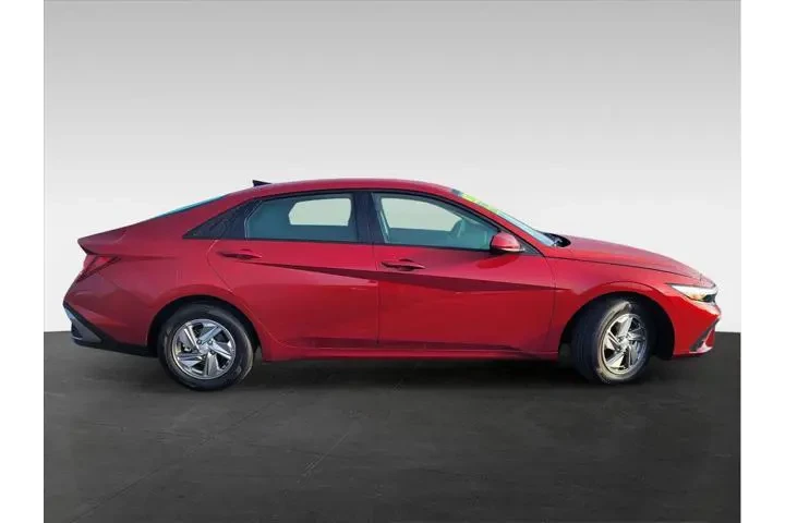 $19995 : Hyundai ELANTRA 2025 SE 4dr image 3