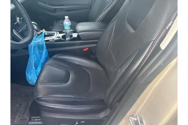 $13591 : Ford Edge 2018 AWD Titanium image 9