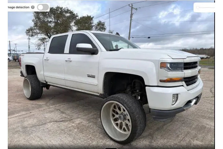 2018 Silverado 1500 LT Z71 image 1