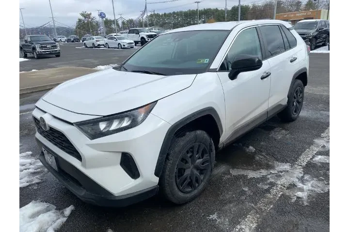 $21999 : Toyota RAV4 2022 AWD LE 4dr image 2
