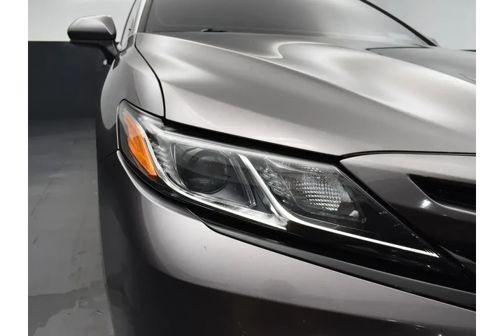 $12526 : Toyota Camry 2020 SE 4dr Sed image 5