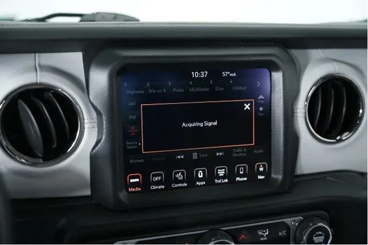 $33997 : Jeep Gladiator 2021 4x4 High image 9