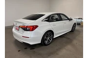 $26997 : Honda Civic 2024 Touring 4dr thumbnail
