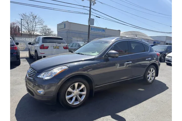 $3899 : 2010 EX35 Journey image 6