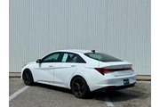 $18256 : Hyundai ELANTRA 2021 SEL 4dr thumbnail