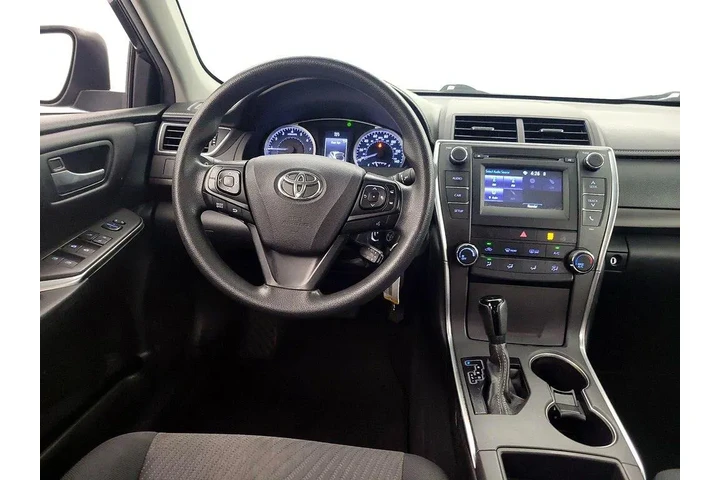 $17998 : Toyota Camry 2017 LE 4dr Sed image 10