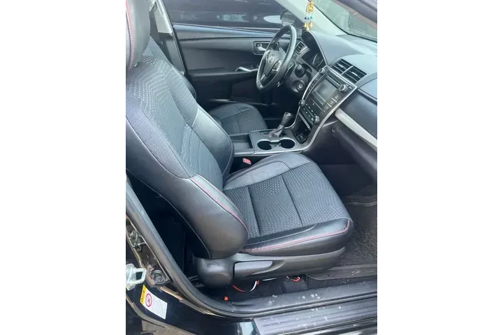 $13988 : Toyota Camry 2015 SE 4dr Sed image 6