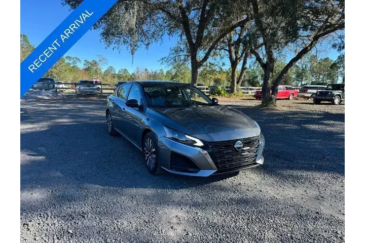 $19585 : Nissan Altima 2024 2.5 SV 4d image 7