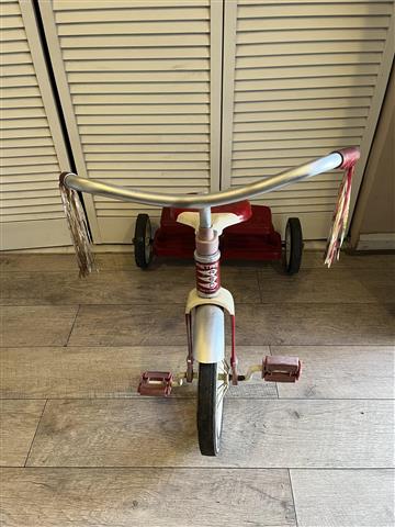 $65 : Radio Flyer triciclo image 2