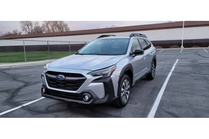 $26900 : 2024 Outback Limited image 5